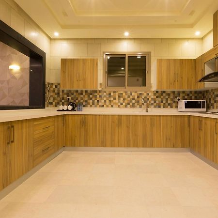 Ayam Lilian Aparthotel Buraydah Exterior foto