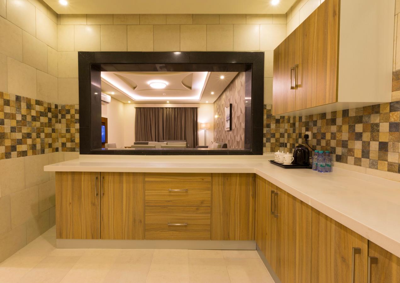 Ayam Lilian Aparthotel Buraydah Exterior foto